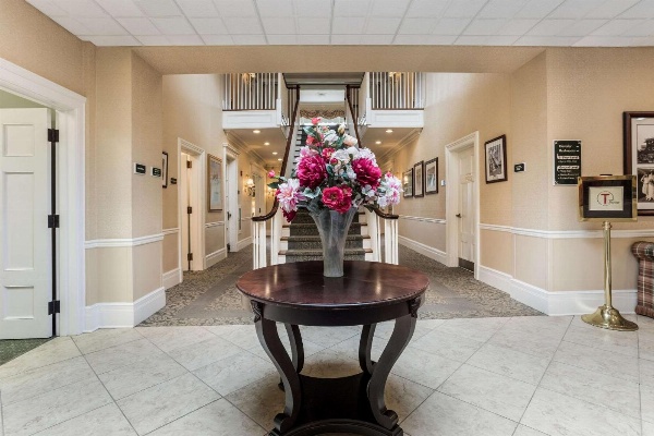 Traditions Hotel & Spa, Ascend Hotel Collection image 6